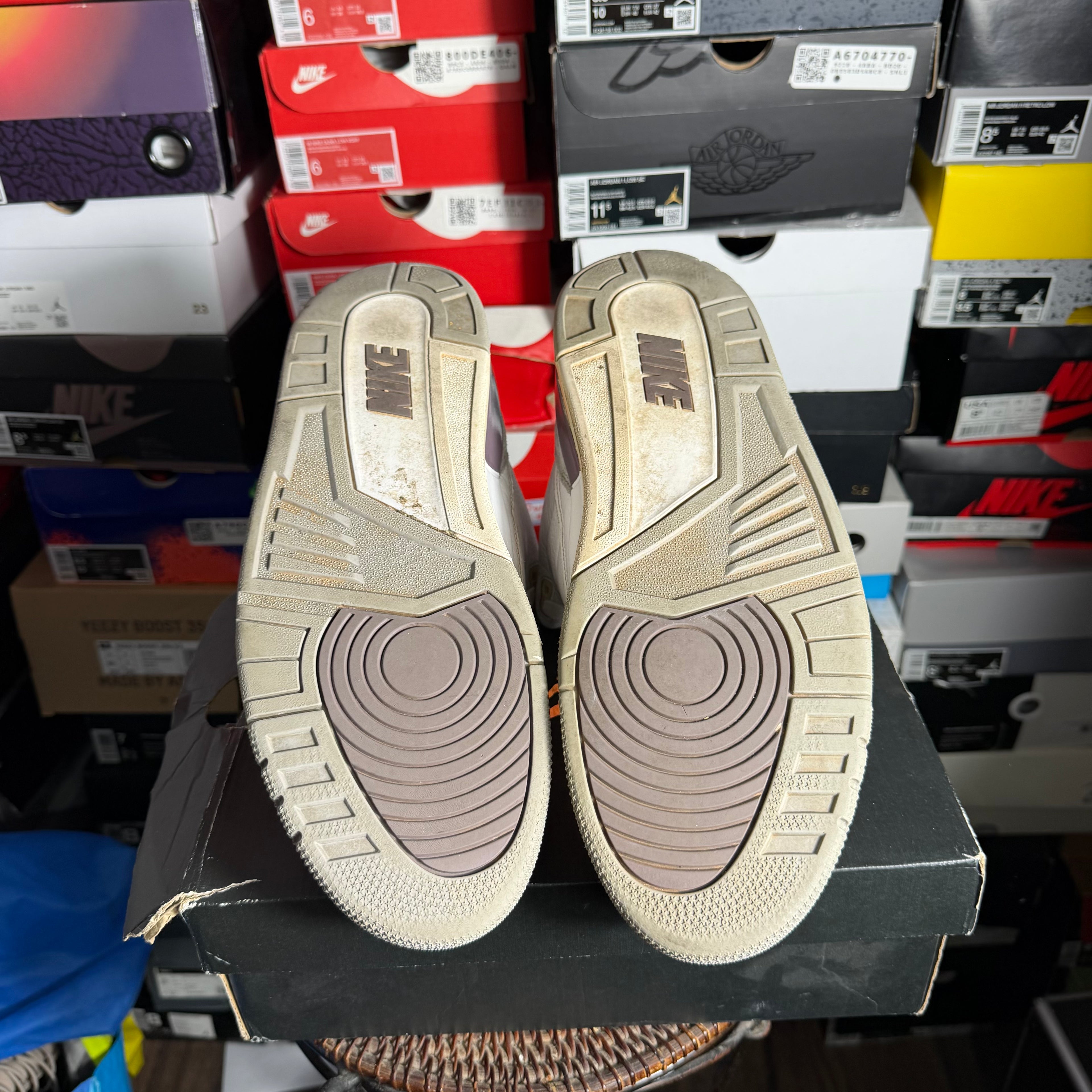 Jordan 3 Retro SP A Ma Maniére (Preowned)