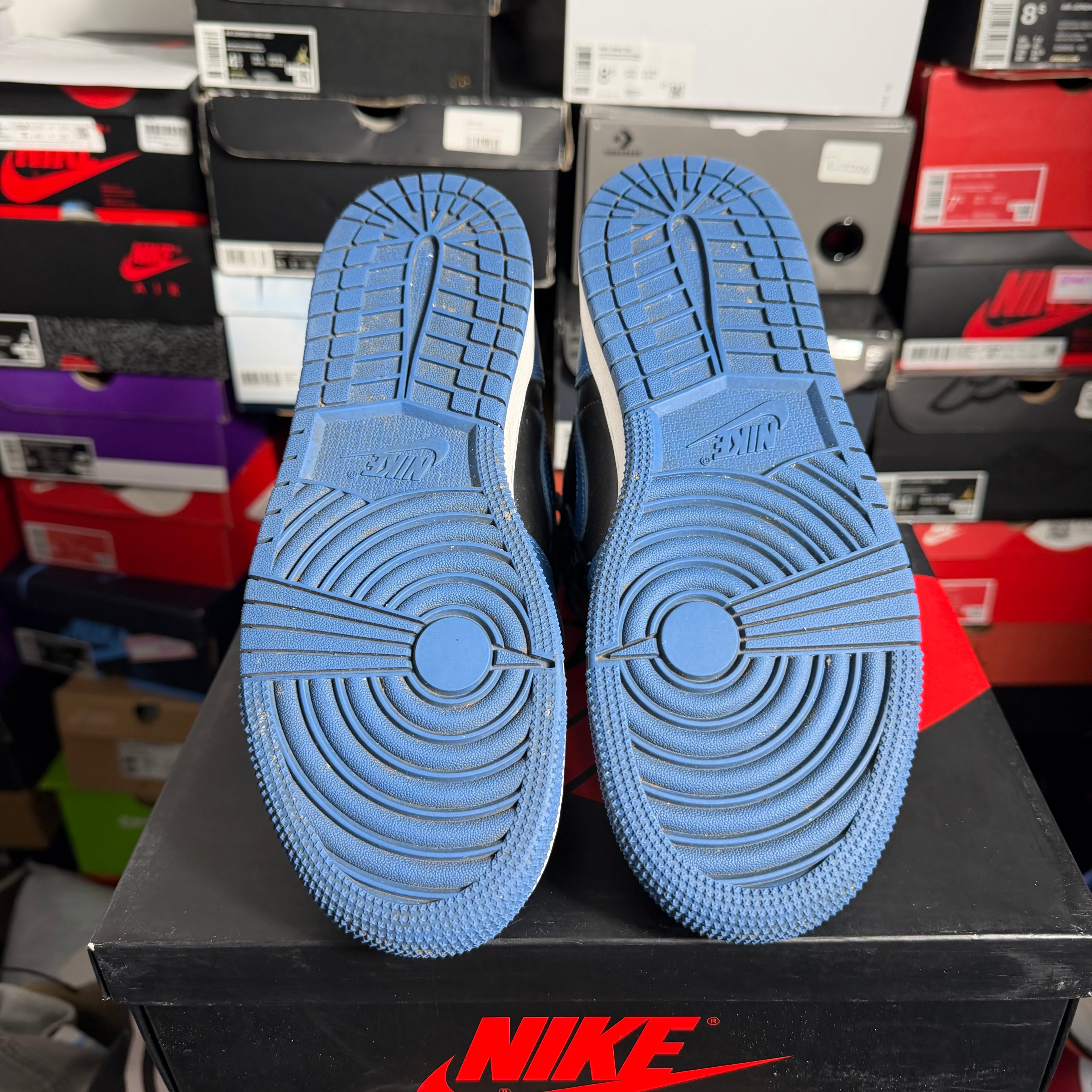 Jordan 1 Retro High OG Dark Marina Blue (Preowned)