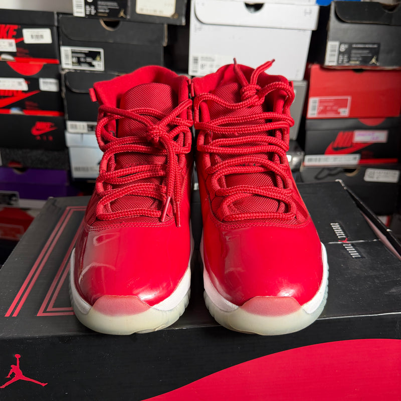 Jordan 11 Retro Win Like 96 (Preowned)