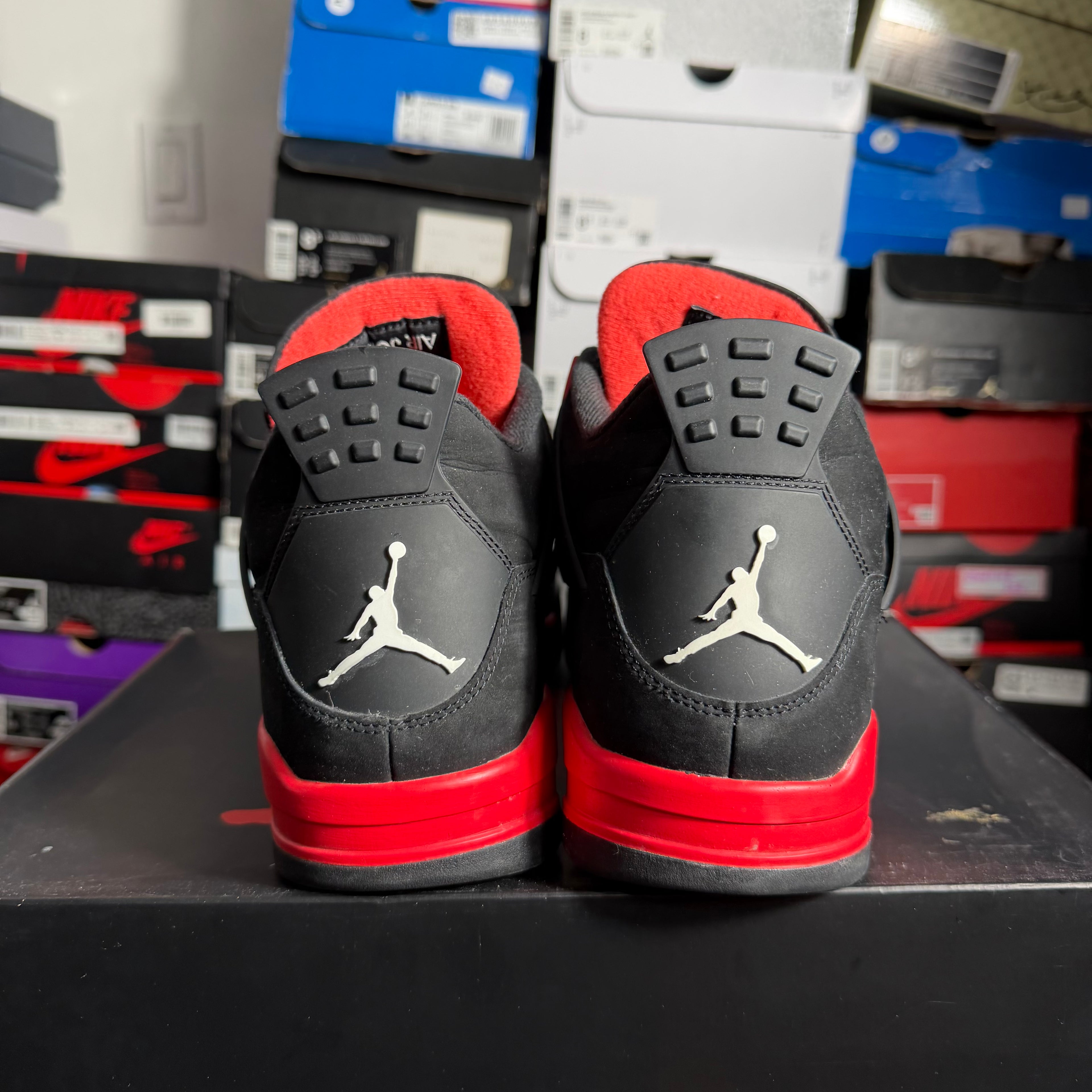 Jordan 4 Retro Red Thunder (Preowned)