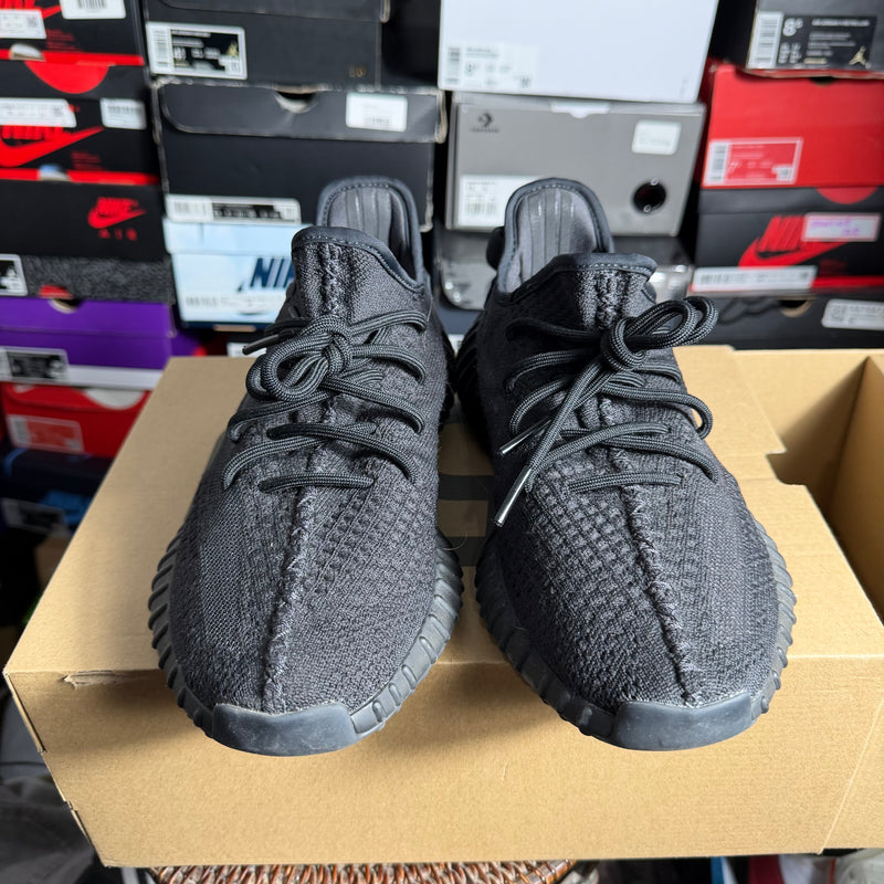 adidas Yeezy Boost 350 V2 Onyx (Preowned)