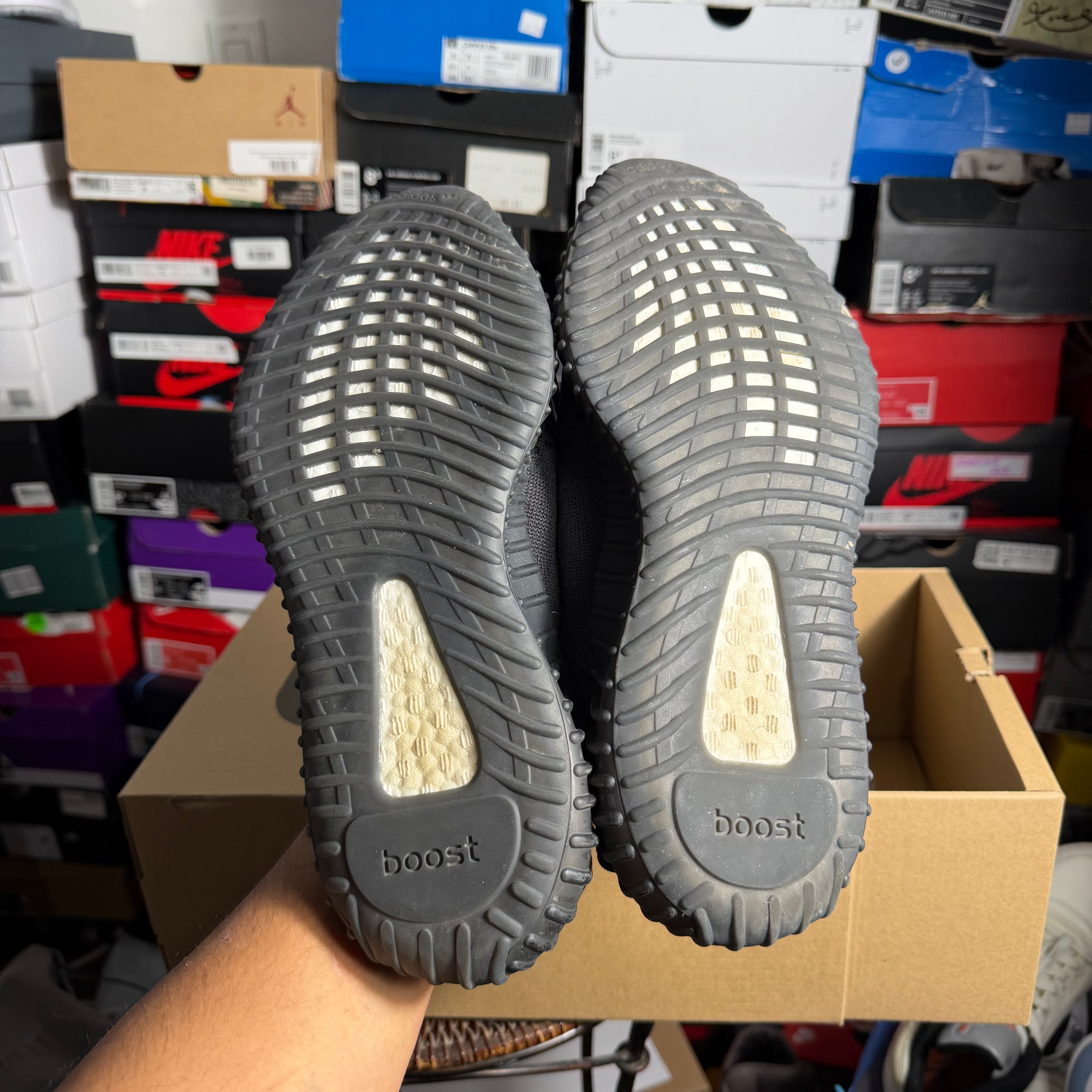 adidas Yeezy Boost 350 V2 Onyx (Preowned)