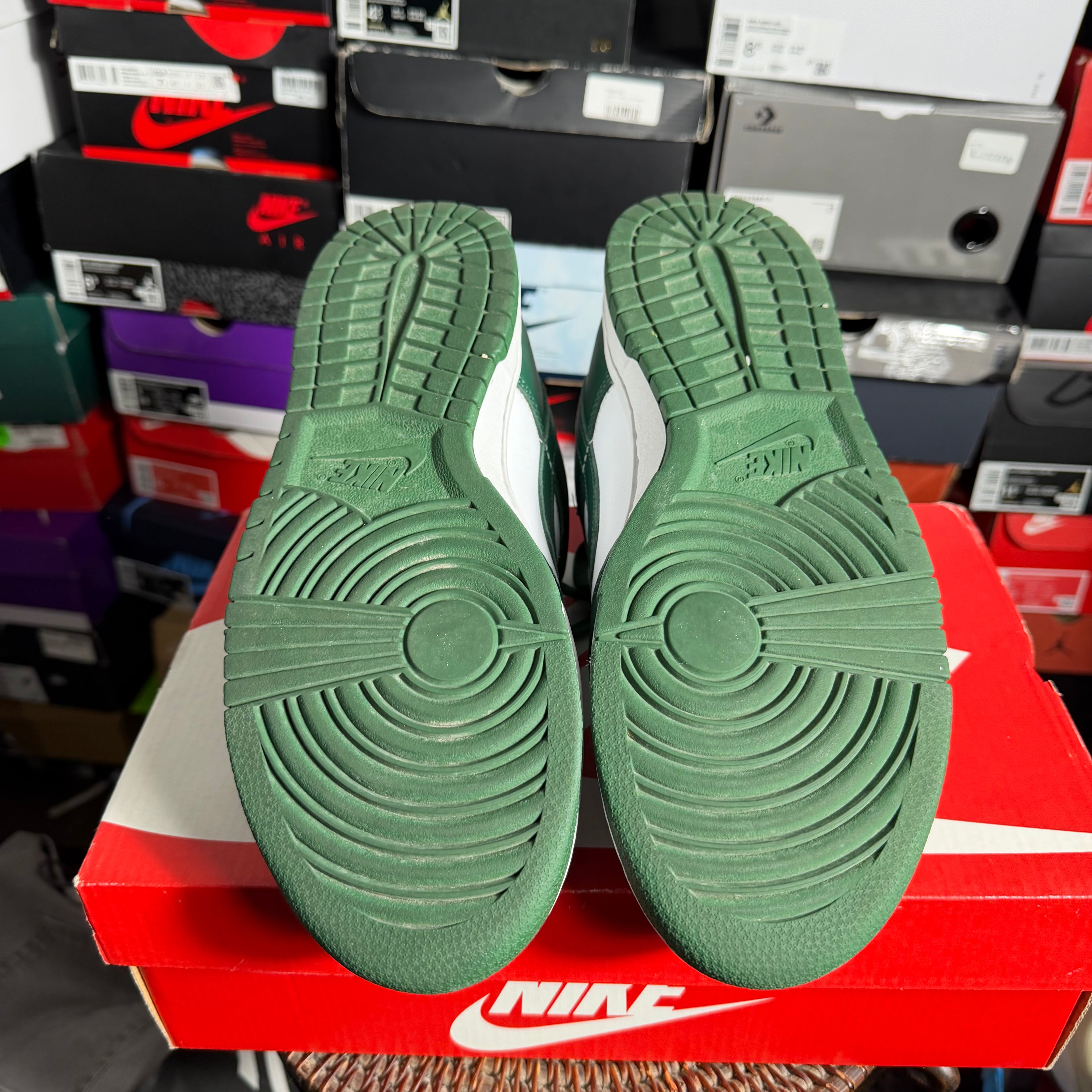 Nike Dunk Low Michigan State (Preowned)