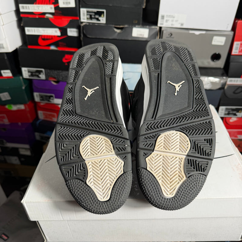 Jordan 4 Retro White Thunder (Preowned)
