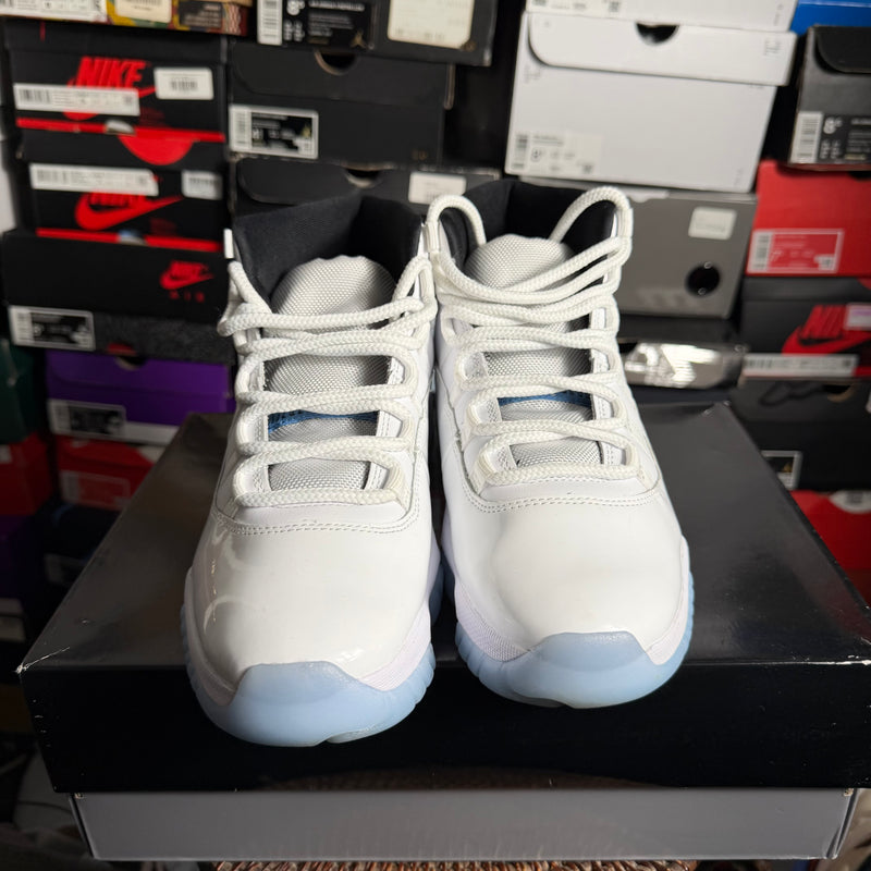 Jordan 11 Retro Legend Blue (2024) (Preowned)