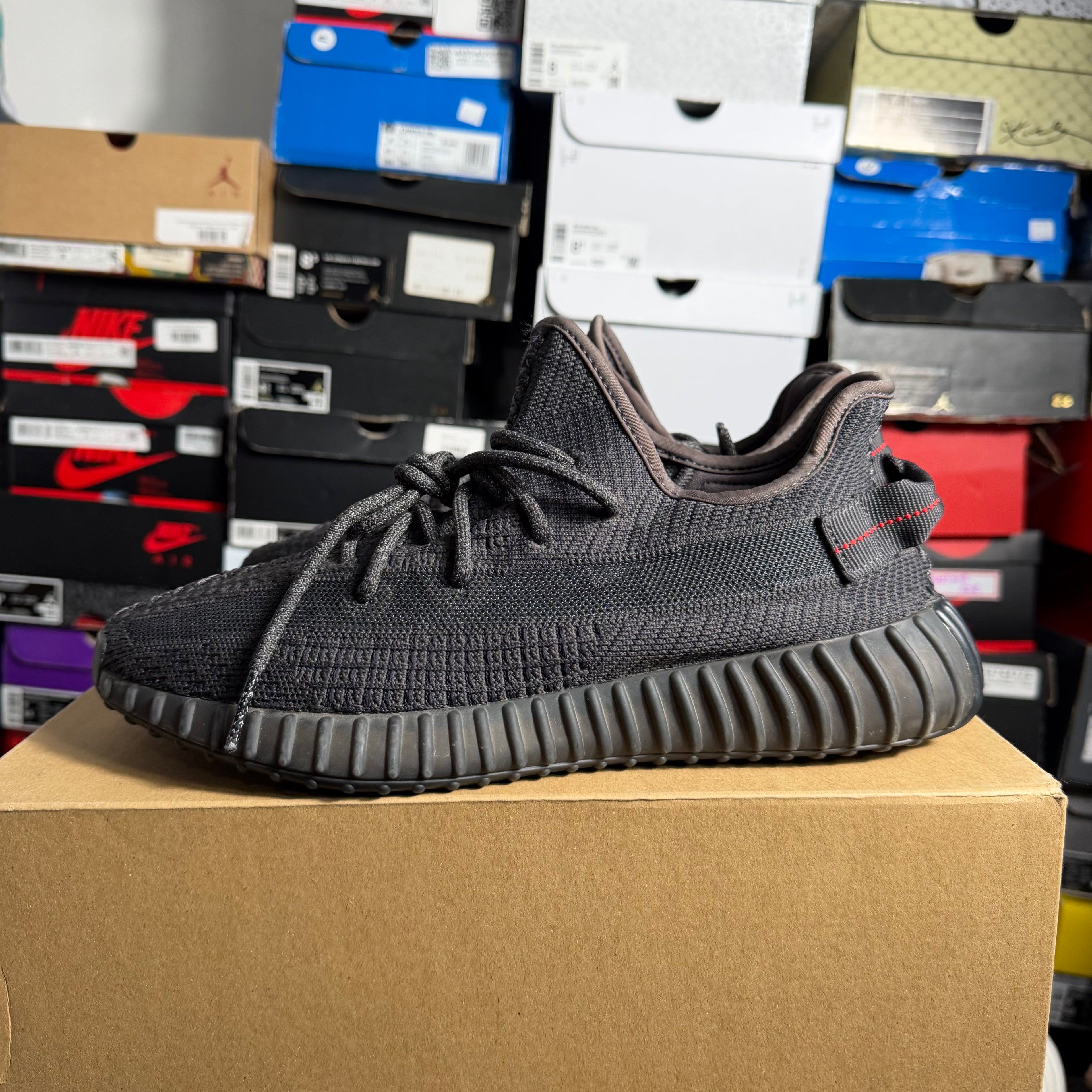 adidas Yeezy Boost 350 V2 Black (Non-Reflective) (Preowned)