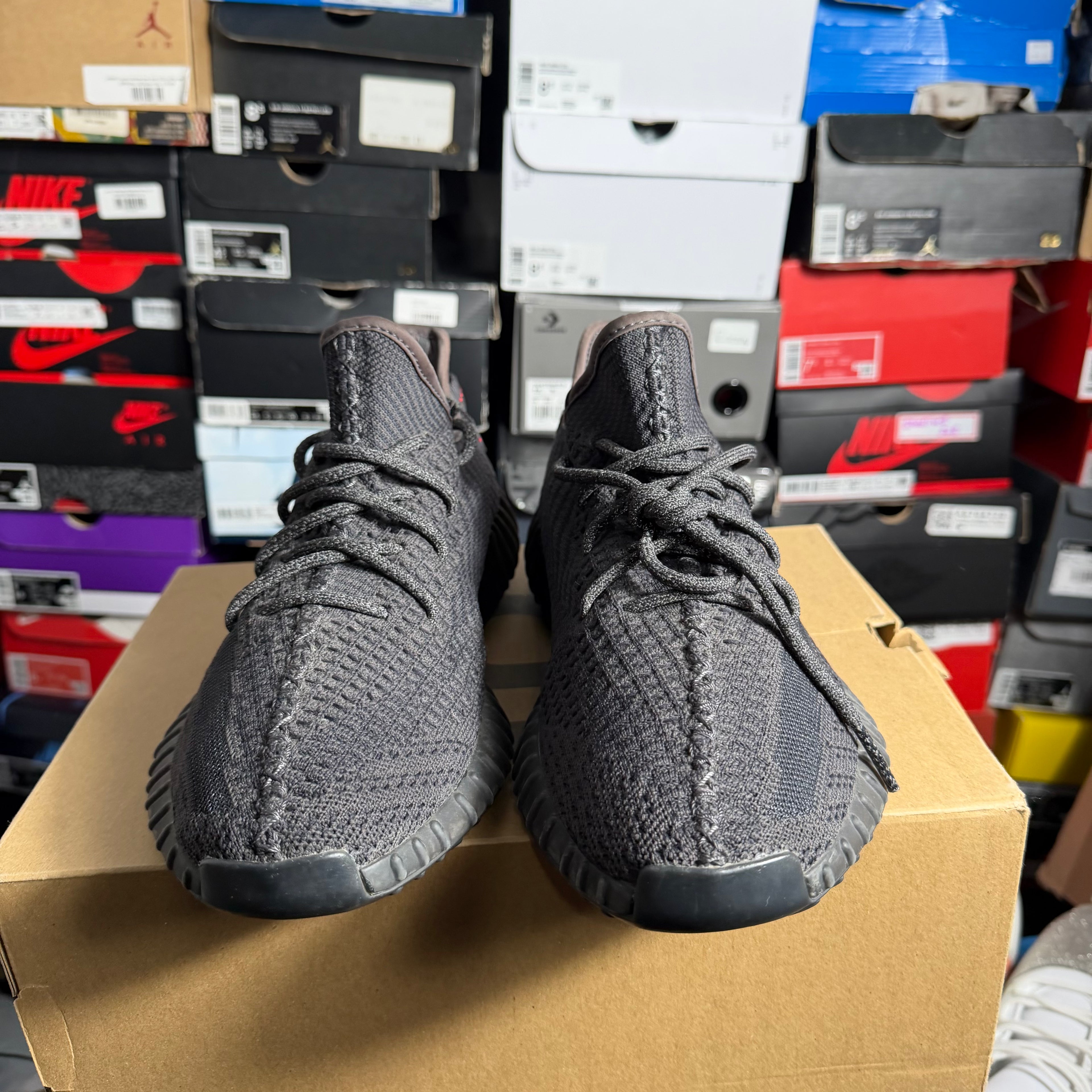 adidas Yeezy Boost 350 V2 Black (Non-Reflective) (Preowned)