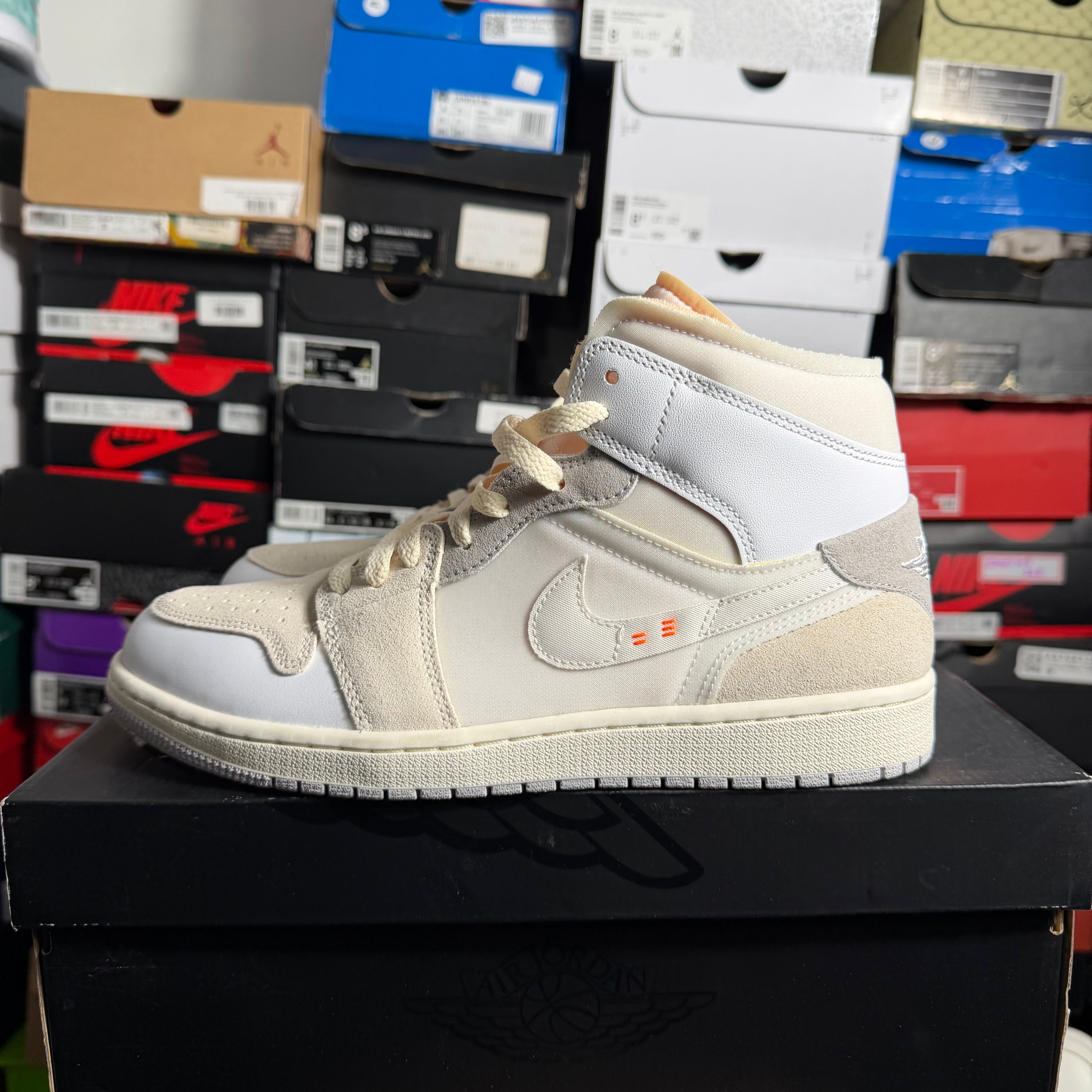 Jordan 1 Mid SE Craft Tech Grey (Preowned)