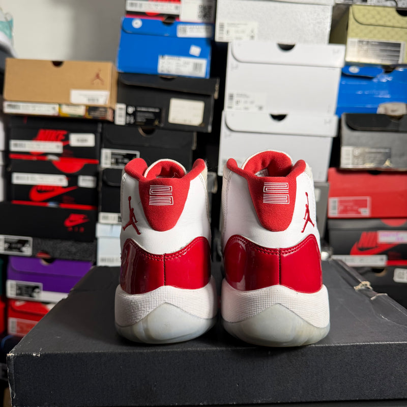 Jordan 11 Retro Cherry (2022) (GS) (Preowned)