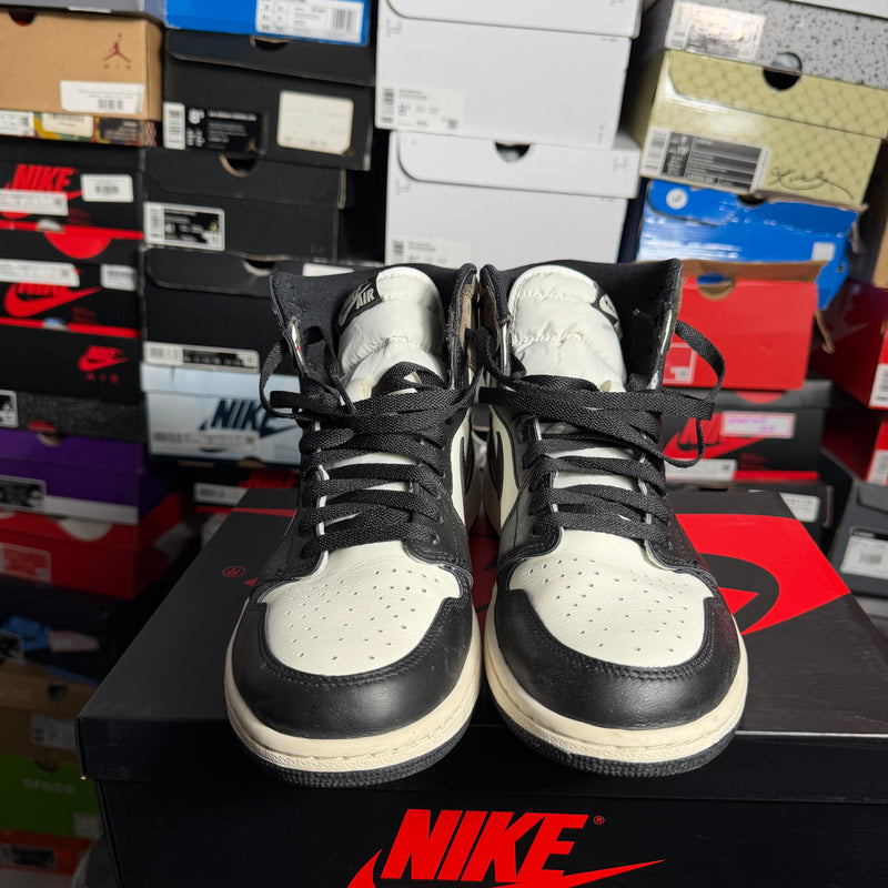 Jordan 1 Retro High Dark Mocha (Preowned)