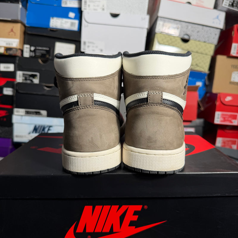 Jordan 1 Retro High Dark Mocha (Preowned)