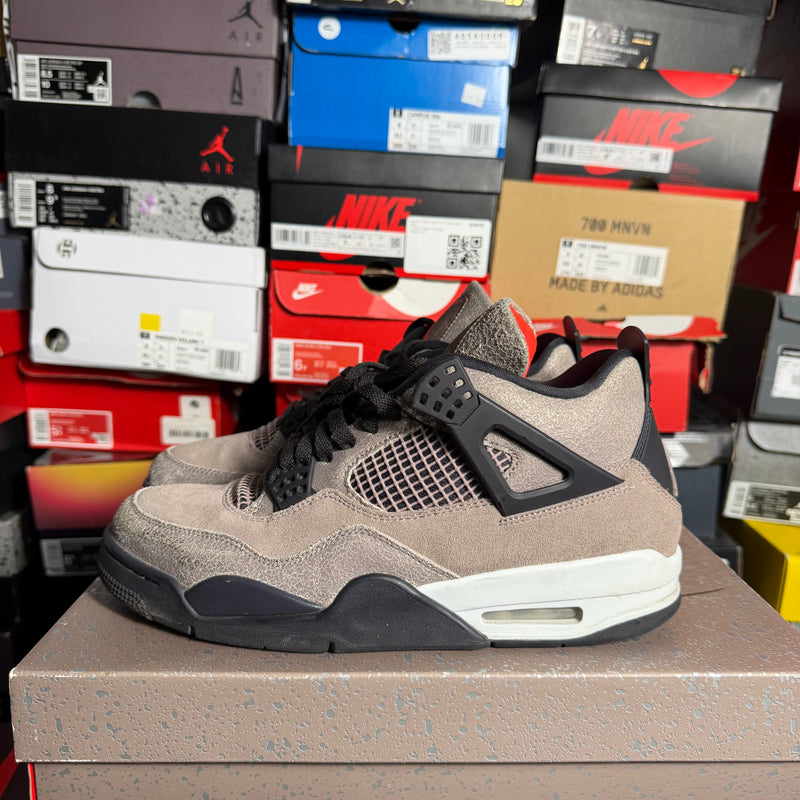 Jordan 4 Retro Taupe Haze (Preowned)