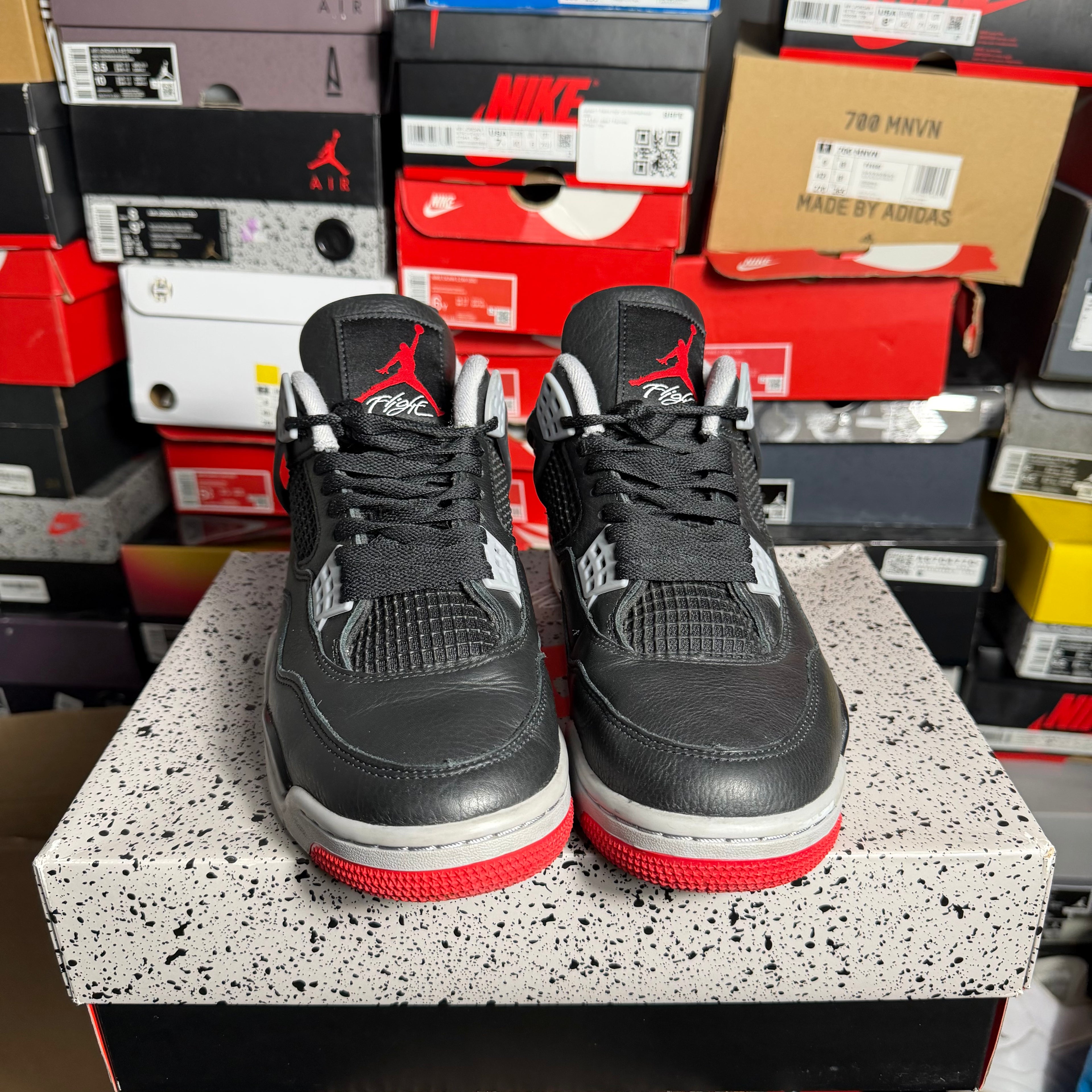 Jordan 4 Retro Bred Reimagined (Preowned)