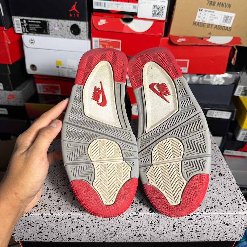 Jordan 4 Retro Bred Reimagined (Preowned)