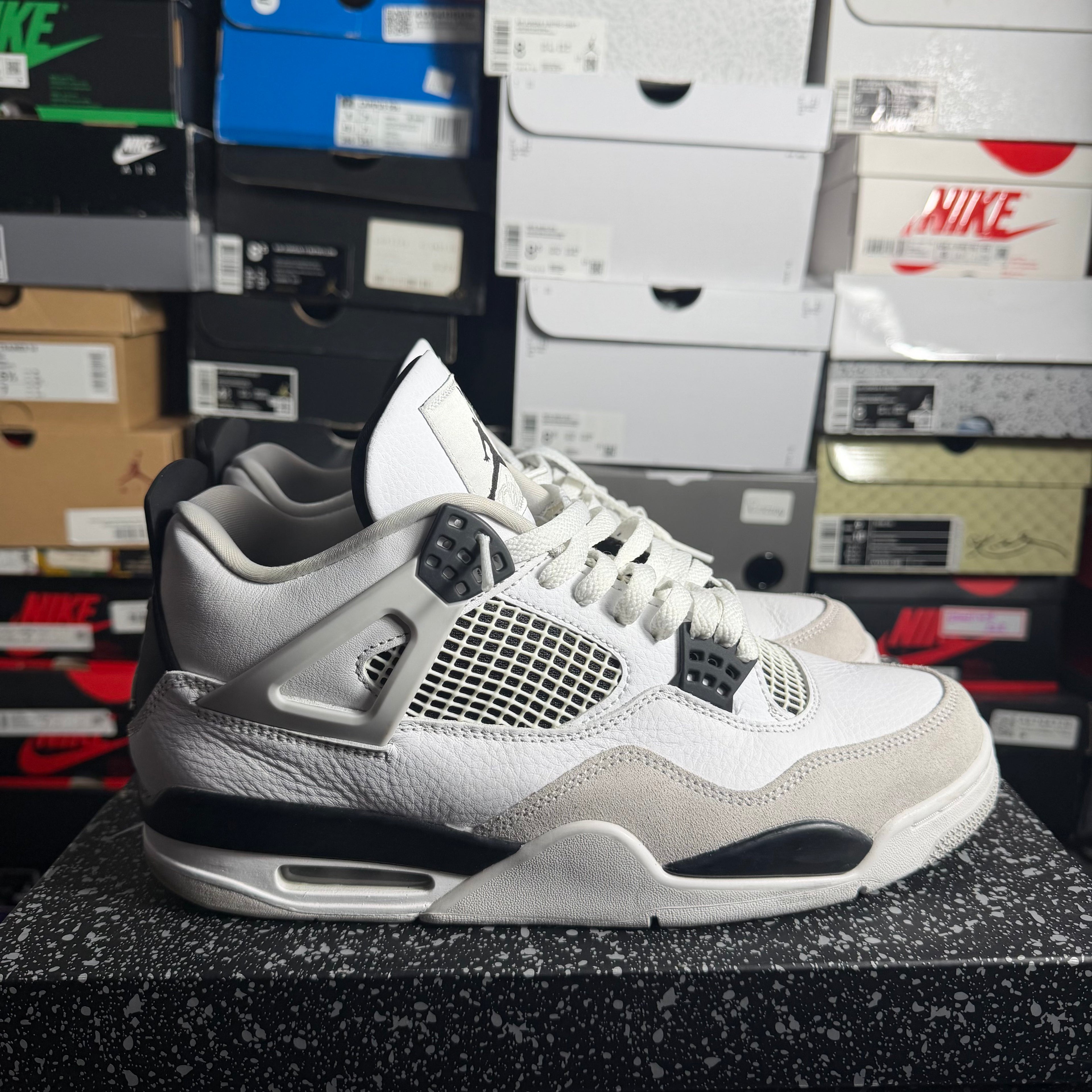 Jordan 4 Military Black - Size 10.5 Mens Preowned OG ALL