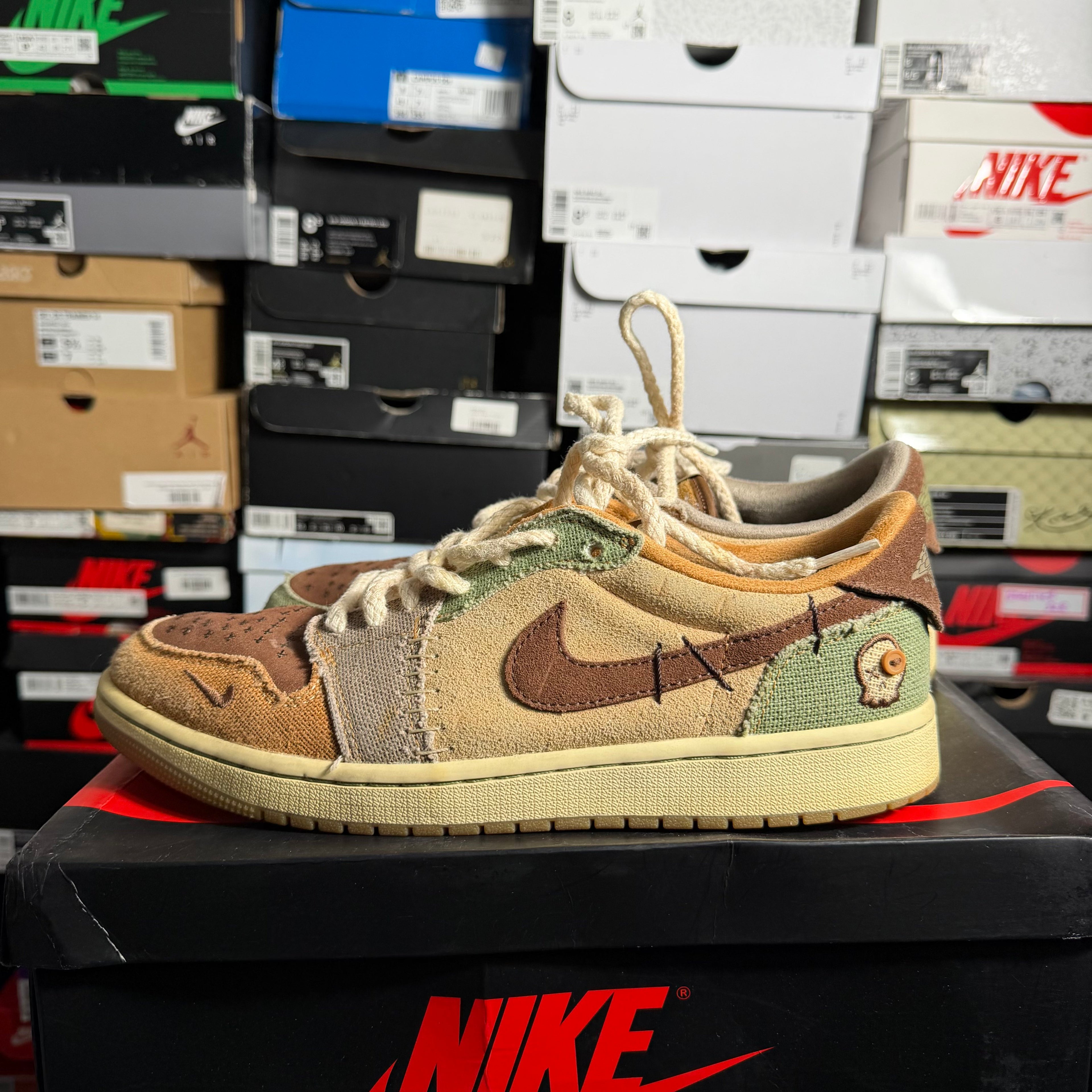 Jordan 1 Low Voodoo - Size 9.5 Mens - Preowned Og All