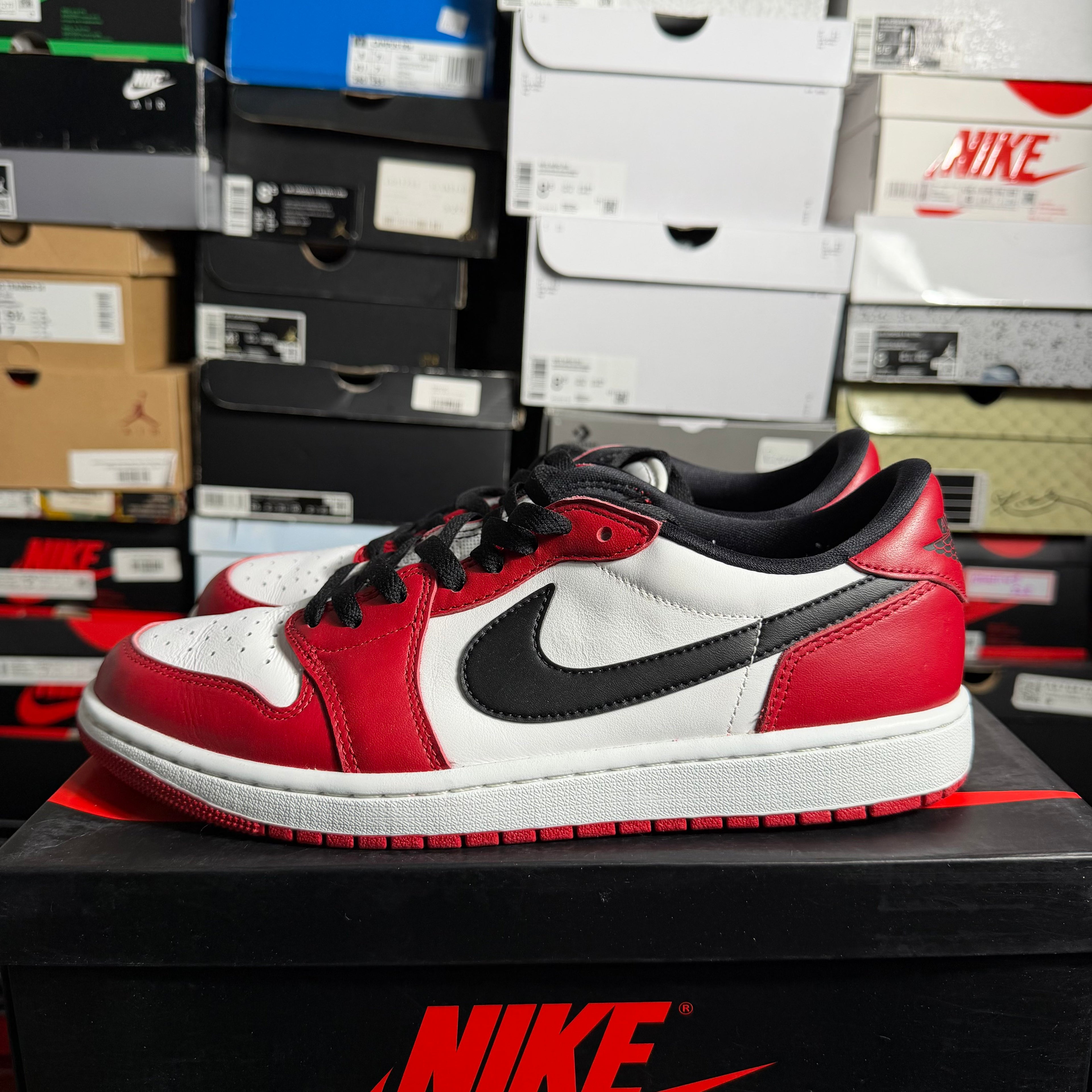 Jordan 1 Low Chicago 2025 - Size 10 Mens - Preowned OG All