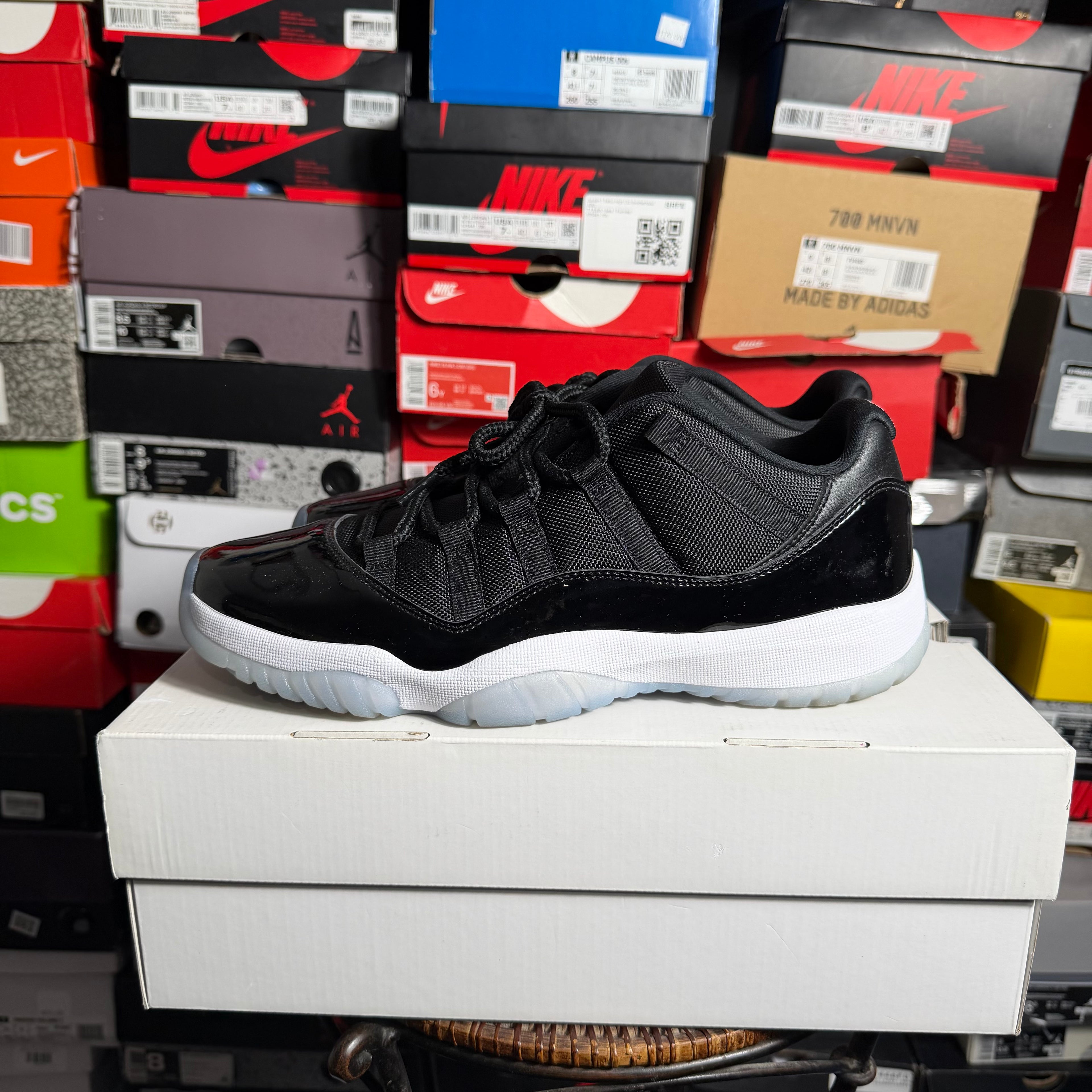Jordan 11 Retro Low Space Jam (Preowned)