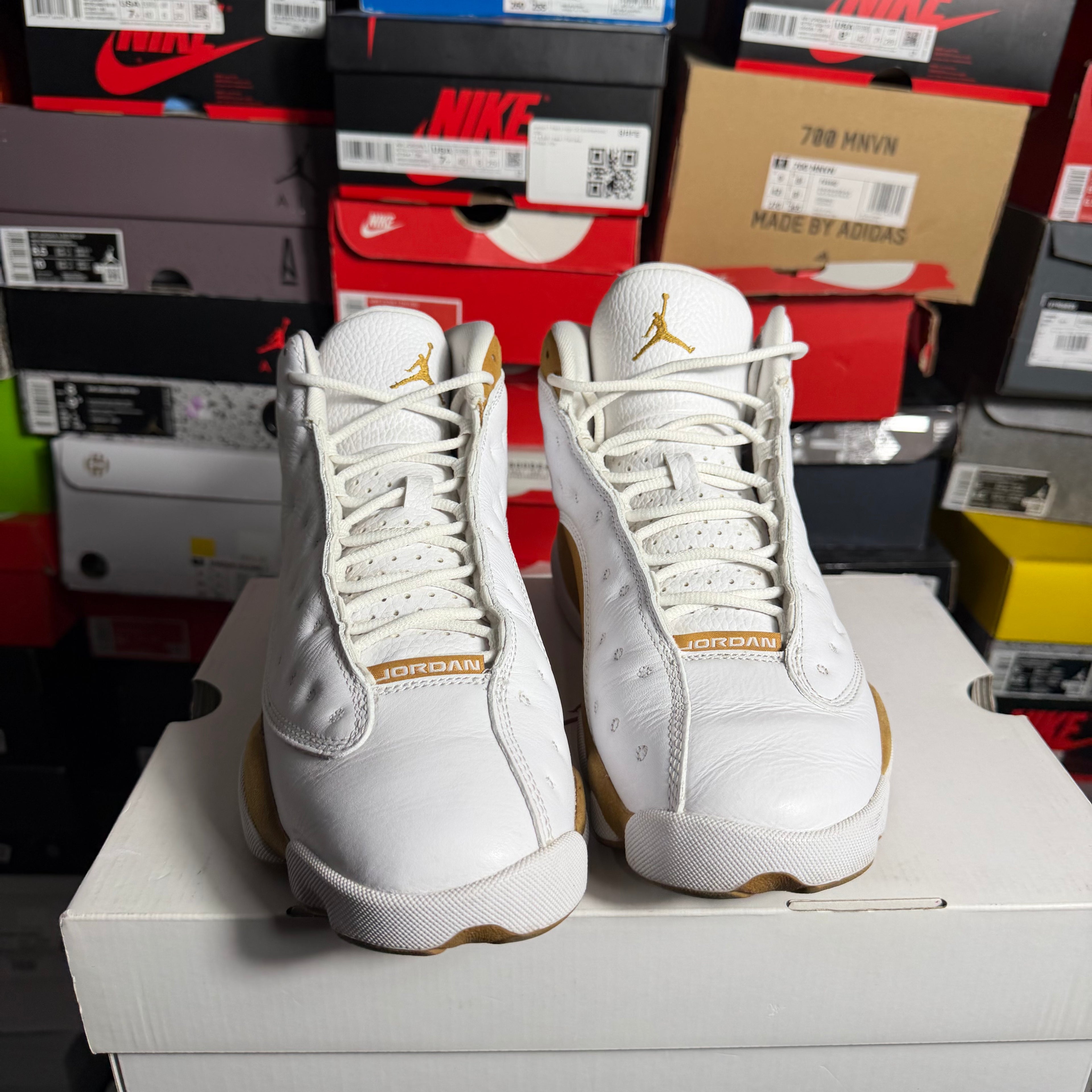 Jordan 13 Defining Moments (Preowned)
