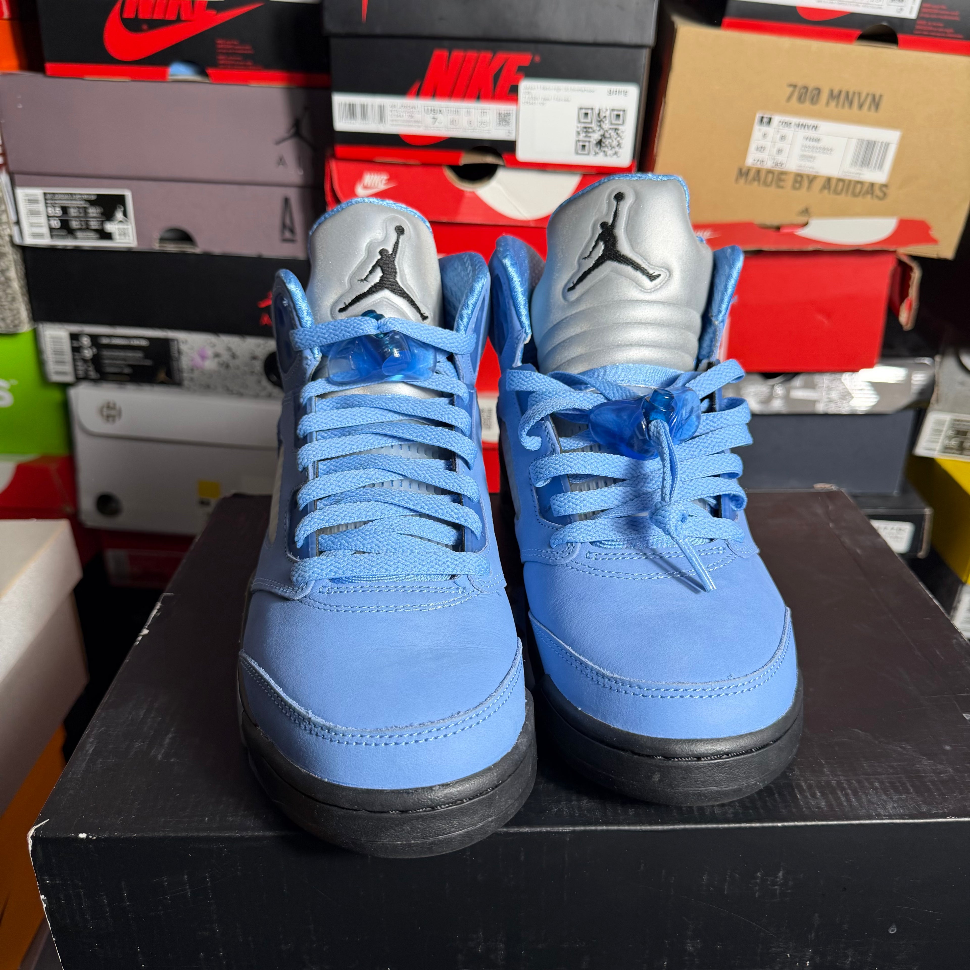 Jordan 5 Retro UNC University Blue (Preowned)
