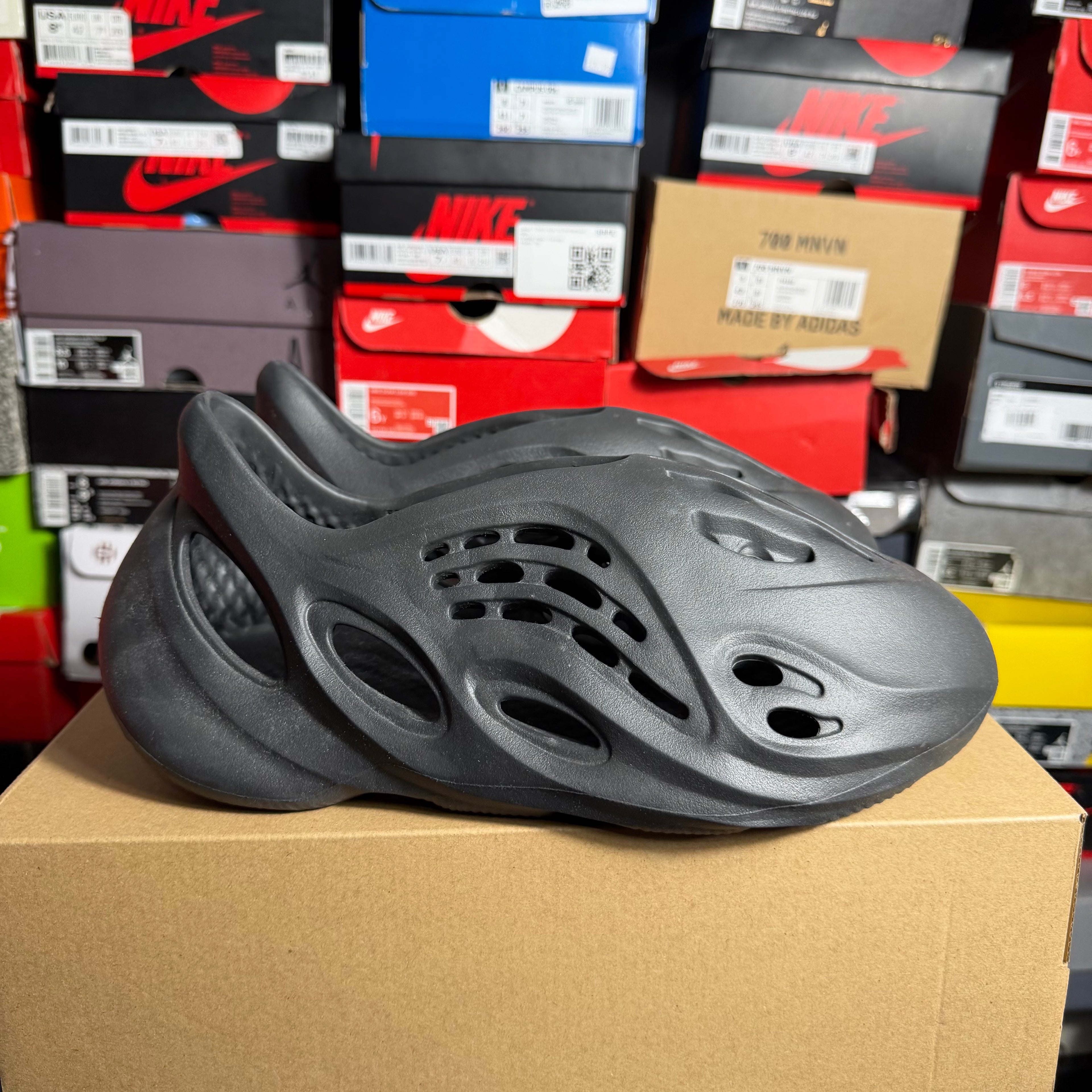 adidas Yeezy Foam RNR Onyx (Preowned)