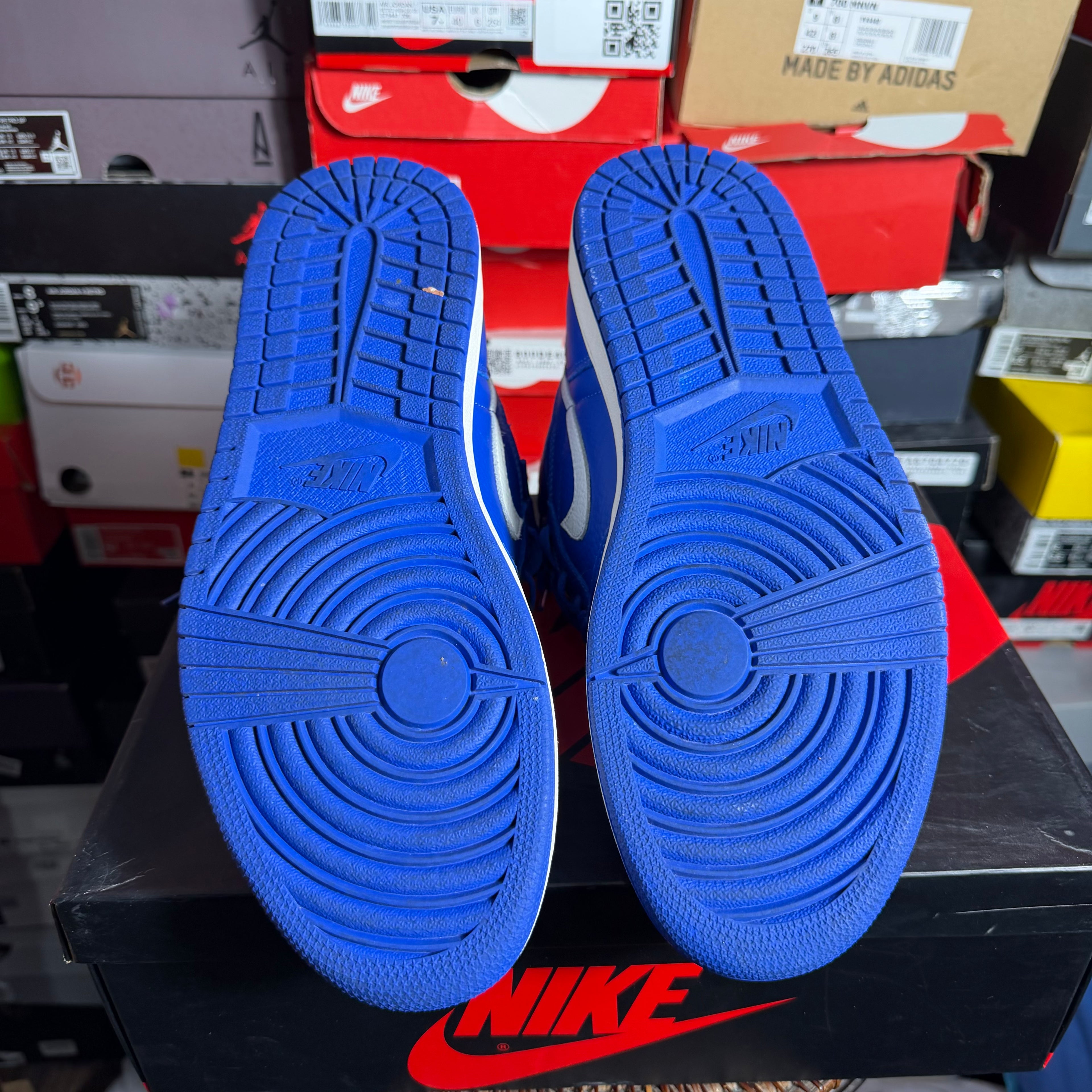 Jordan 1 Retro High Hyper Royal (Preowned)