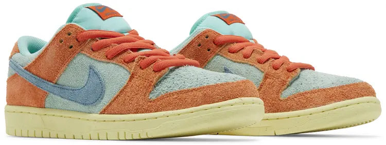 Nike SB Dunk Low Orange Emerald Rise