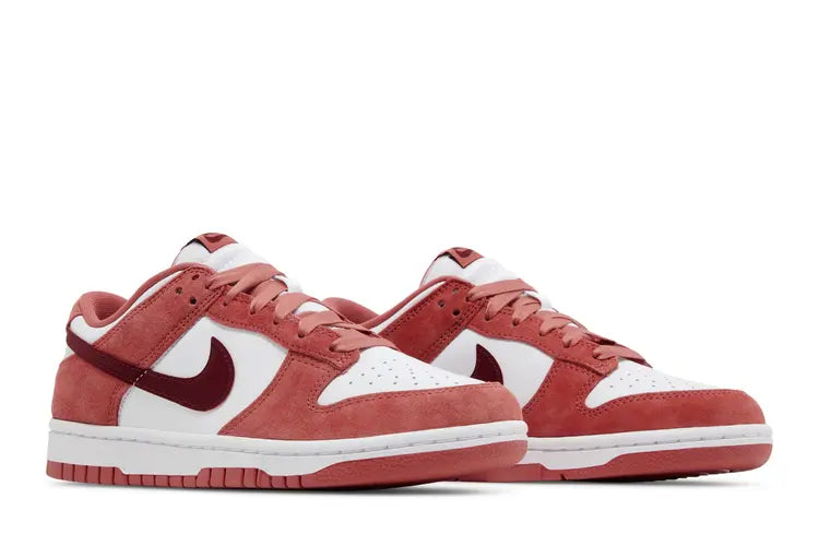 Nike Dunk Low 'Valentine's Day 2024'